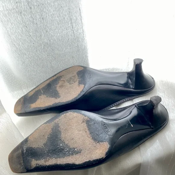 TOD’S Mules - Picture 3 of 3